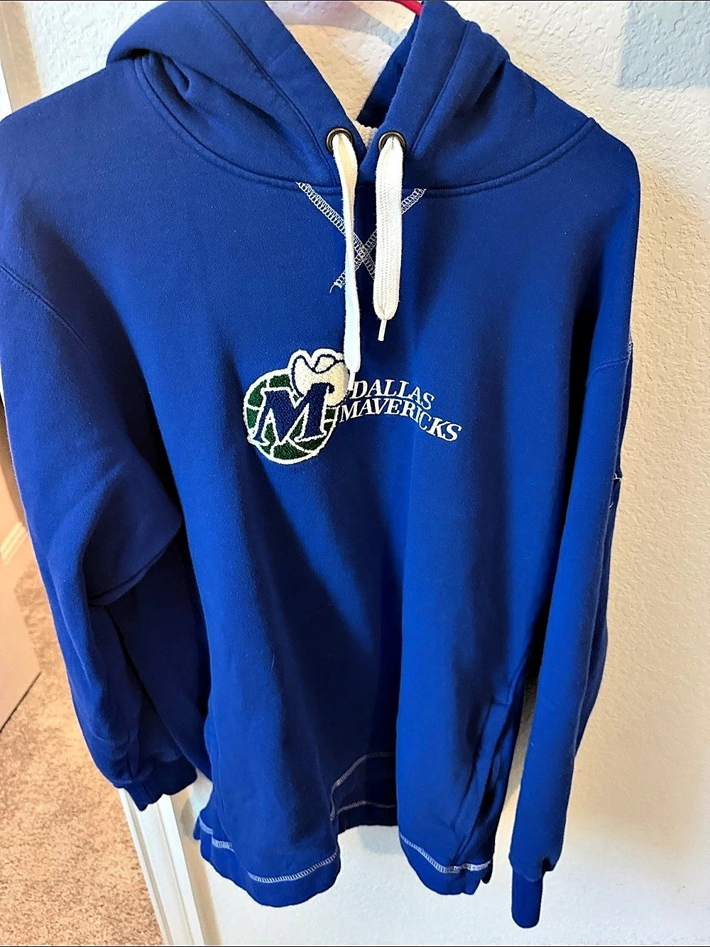 NBA Dallas Mavericks Hardwood Classics Hoodie Blue Size Medium Hoodie